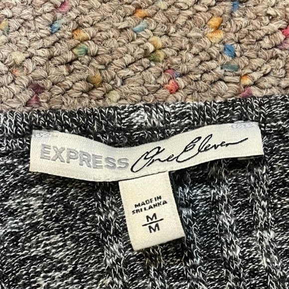 Express Medium gray lace-up bodysuit - Picture 3 of 3